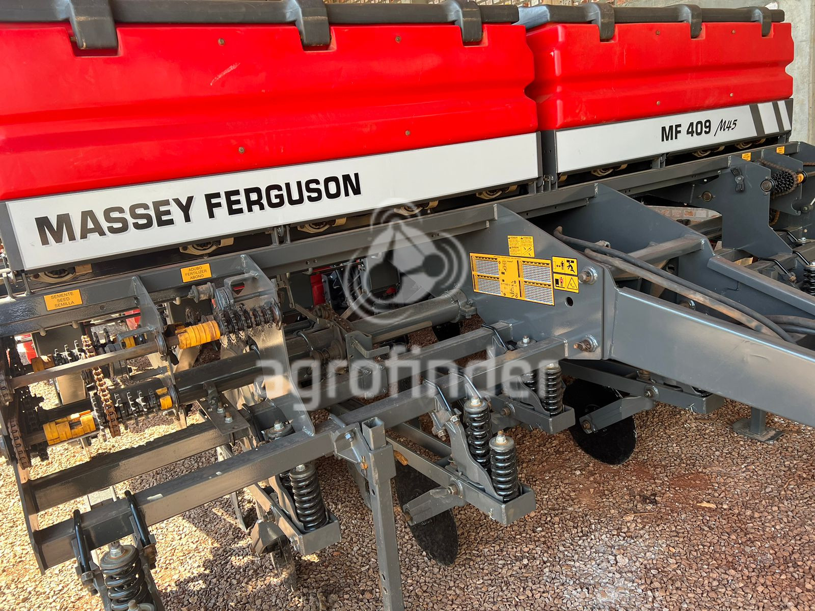 Plantadeira De Ver O Massey Ferguson Ano Agrofinder